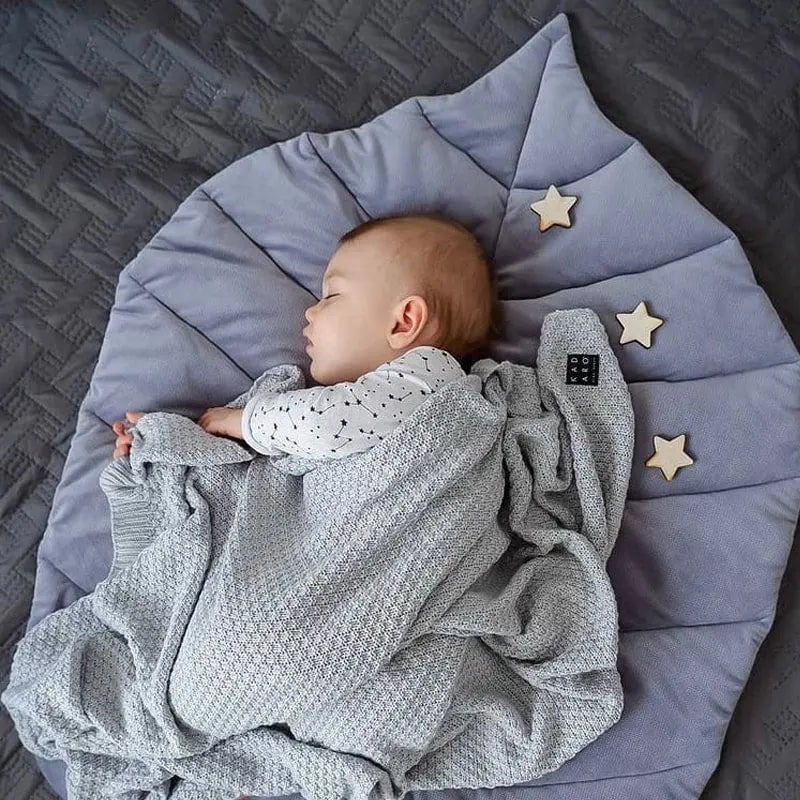Tapis d’éveil feuille | Gris Fumée Mon Univers Bébé