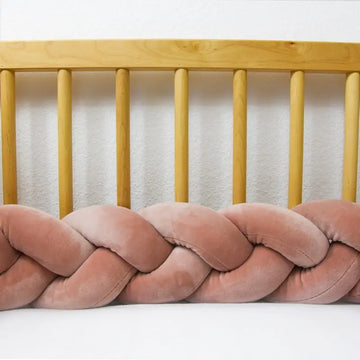 Tour de Lit Tressé Vieux Rose - MAMAN ET MINI